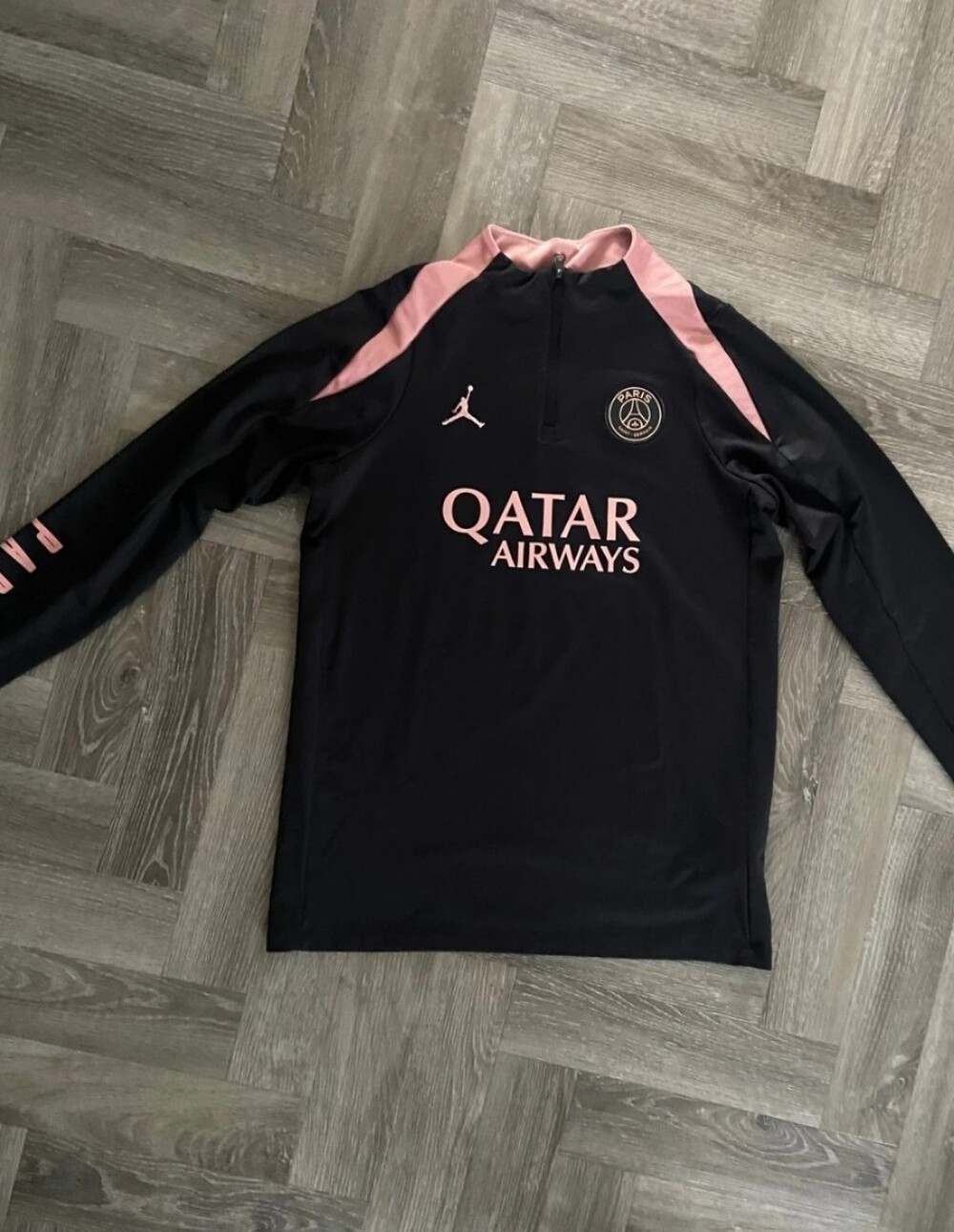 PSG x Jordan Black & Pink Men's Training Top